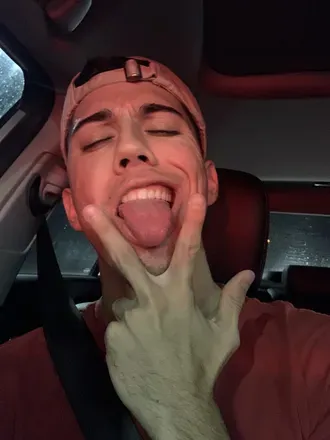 OnlyFans account  itsanton avatar 1