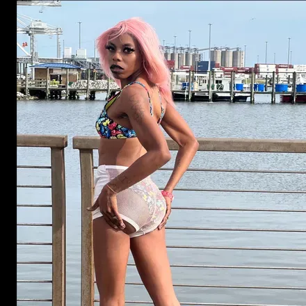 OnlyFans cuenta littlemisstoxic101 avatar 1