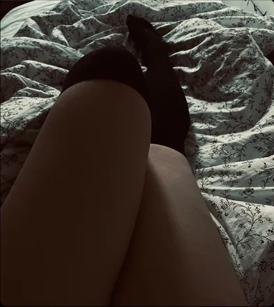 OnlyFans cuenta sillypeaches header 2