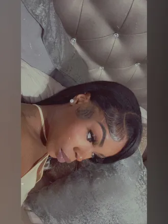 OnlyFans cuenta riiluxxx header 2