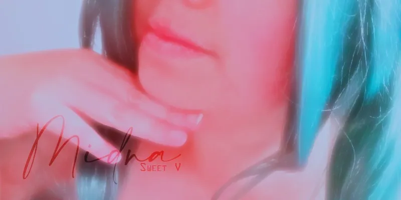 OnlyFans cuenta midnasweetv header 2