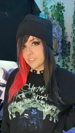 OnlyFans cuenta gummyghostgirl avatar 1