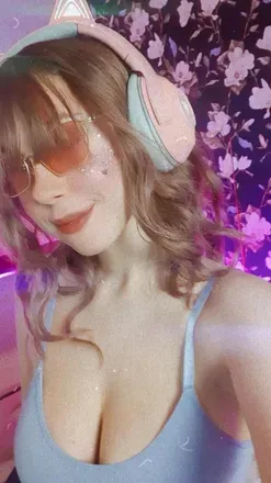 OnlyFans cuenta lovely_mikh avatar 1