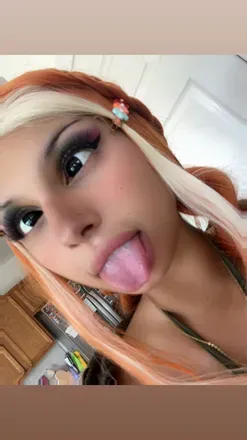 OnlyFans cuenta wetnikki avatar 1