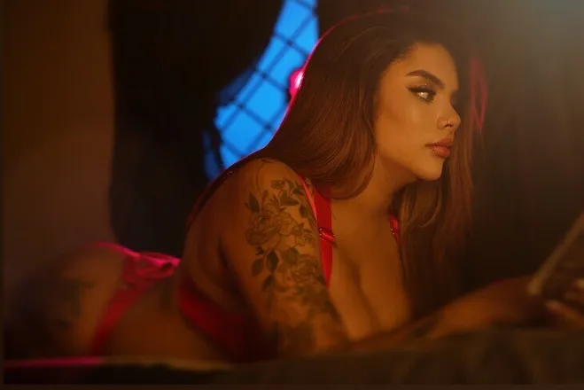 OnlyFans cuenta bhiankha header 2