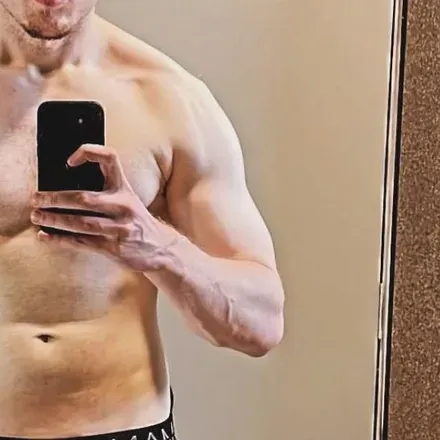 OnlyFans de gusthickboy