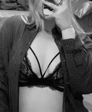 OnlyFans cuenta raeeah avatar 1