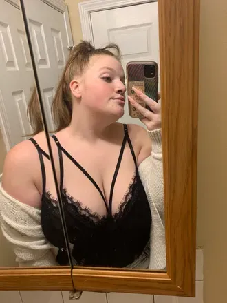 OnlyFans cuenta sexybigtits3 avatar 1