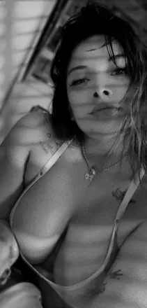 OnlyFans cuenta mia_munkita header 2