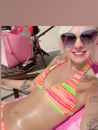 OnlyFans cuenta azaleanicole header 2