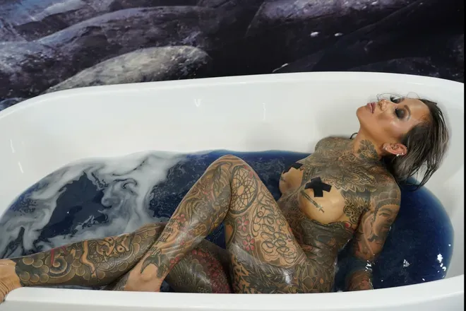 OnlyFans account  inked_miss_foxy header 2
