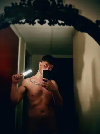 OnlyFans cuenta bored_homo avatar 1