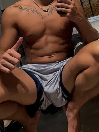 OnlyFans cuenta sewasleonn header 2