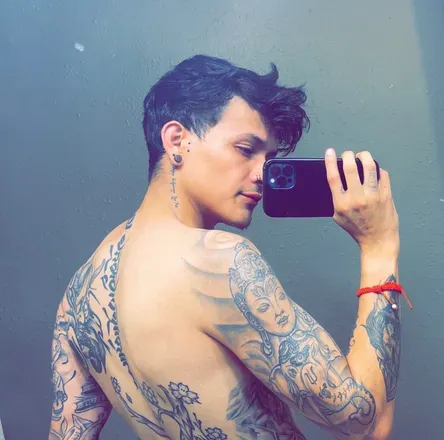 OnlyFans account  heysuzz_ avatar 1