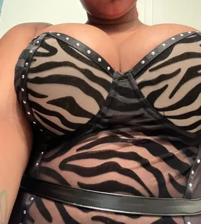 OnlyFans cuenta yvonnebb avatar 1