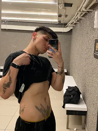OnlyFans cuenta kev1n_boys avatar 1