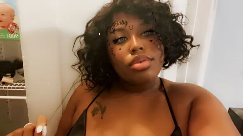OnlyFans cuenta honeybuns_99 avatar 1