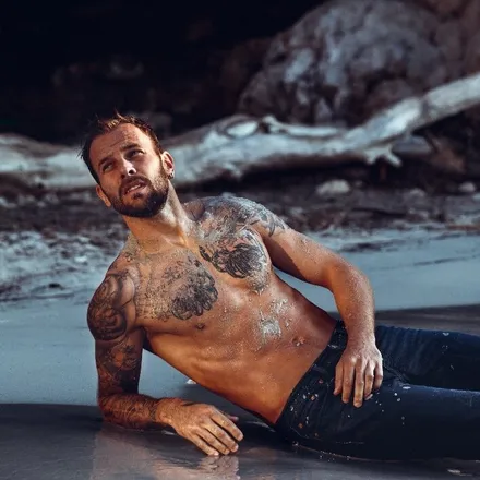 OnlyFans cuenta yanncatel header 2
