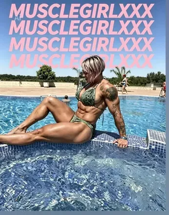 OnlyFans account  musclegirlxxx header 2
