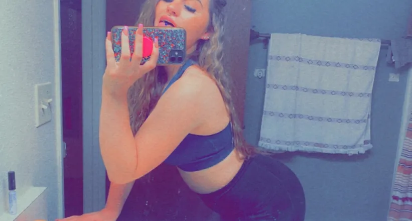 OnlyFans cuenta u90772602 header 2