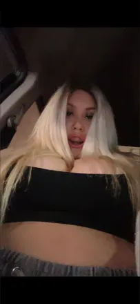 OnlyFans cuenta blondemacyxo98 avatar 1