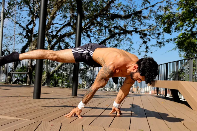 OnlyFans cuenta baky_sexy header 2