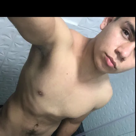 OnlyFans cuenta camilo.12 header 2