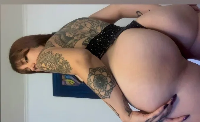 OnlyFans cuenta yassybennettxxx header 2