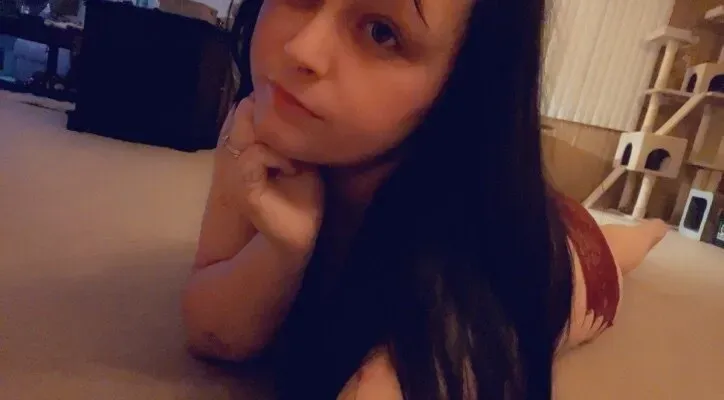 OnlyFans cuenta youngwife_26 avatar 1