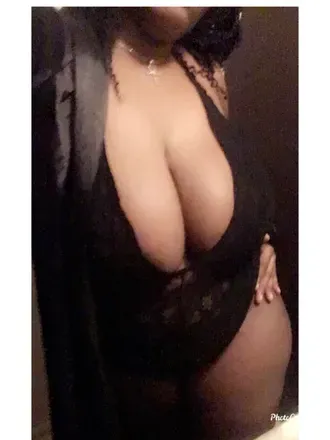 OnlyFans cuenta caramelcookie93 header 2