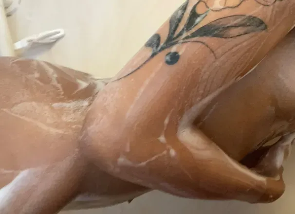 OnlyFans account  vinlaina header 2
