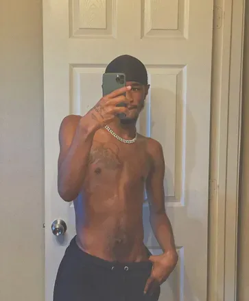 OnlyFans account  fckingfanss avatar 1