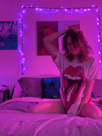 OnlyFans account  thoughtsofaphoenix header 2