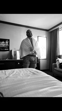 OnlyFans cuenta therealkevinx header 2