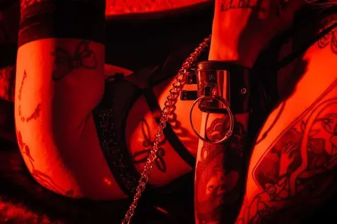 OnlyFans cuenta inkedqueen25 header 2