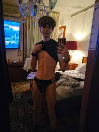 OnlyFans cuenta alexxanderfox avatar 1