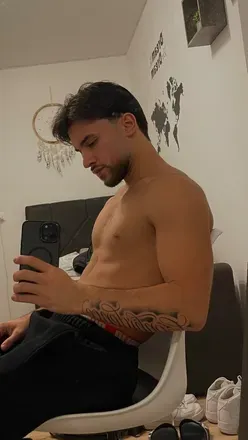 OnlyFans cuenta stes.peach02 avatar 1