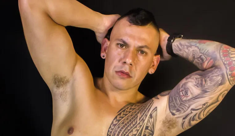 OnlyFans cuenta mervibridge header 2