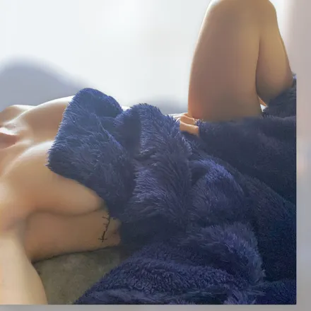 OnlyFans cuenta myssanna header 2