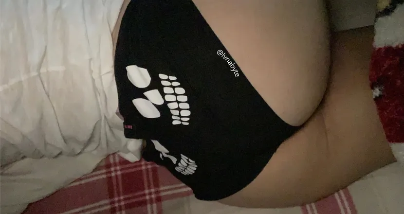 OnlyFans cuenta lvnabyte header 2