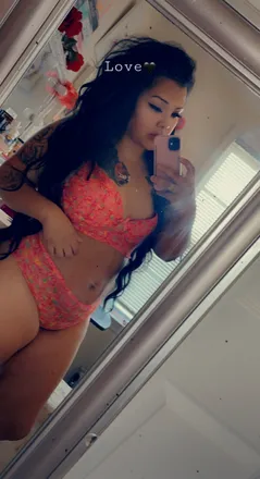 OnlyFans account  spanishdreamz header 2