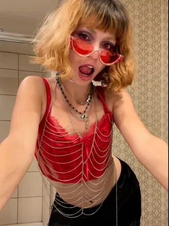 OnlyFans cuenta madamantichrist avatar 1