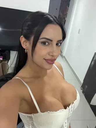 OnlyFans account  luuciia09 avatar 1
