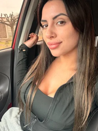 OnlyFans account  luuciia09 header 2