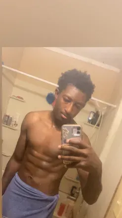 OnlyFans cuenta lamarcortez header 2