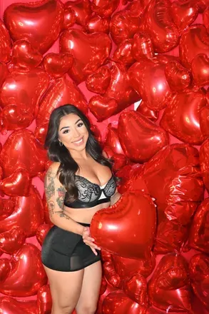 OnlyFans cuenta damnnnnmin header 2