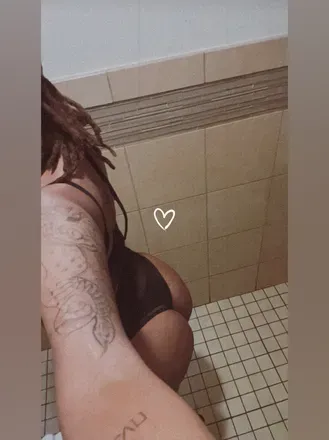 OnlyFans cuenta cognacbabyxo avatar 1