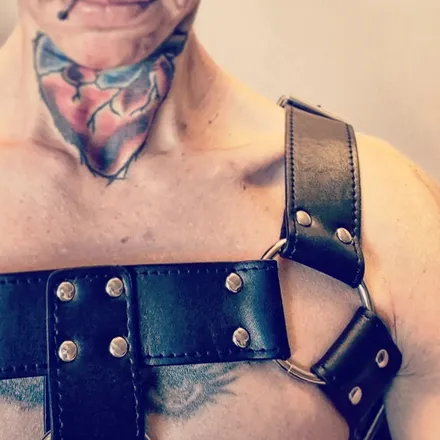 OnlyFans cuenta frankieparisrose header 2