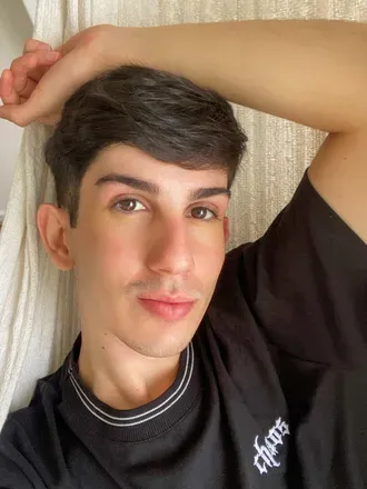 OnlyFans cuenta eryx_castro header 2