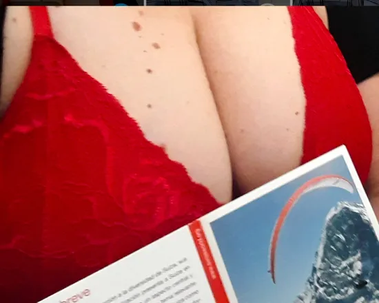 OnlyFans account  taniabou header 2